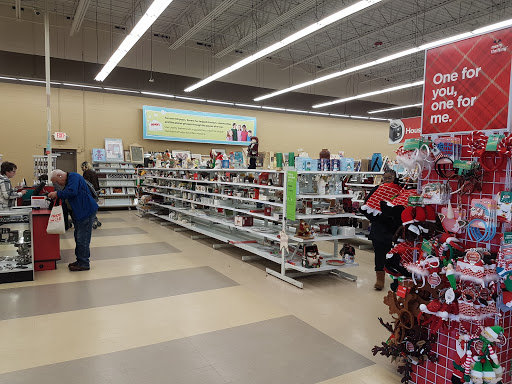 Thrift Store «Savers», reviews and photos, 21201 Center Ridge Rd, Rocky River, OH 44116, USA