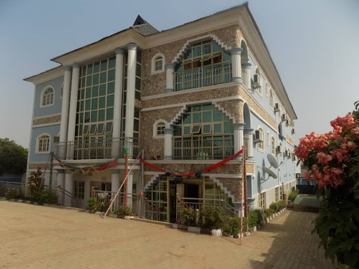 Zeebaf Hotels, Gbongan Road, Osogbo, Nigeria, Park, state Osun