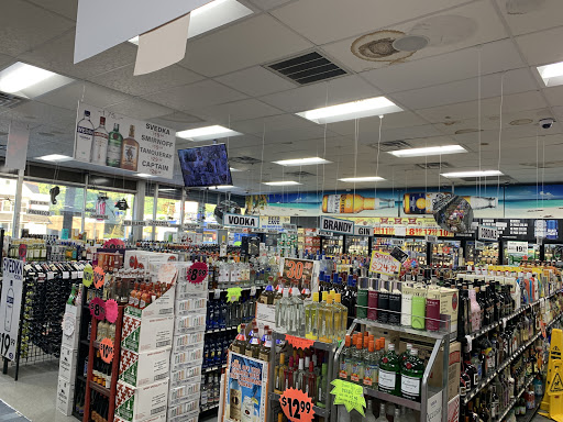 Wine Store «West Rock Wine & Liquor Warehouse», reviews and photos, 1306 Whalley Ave, New Haven, CT 06515, USA