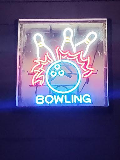 Bowling Alley «Silver Creek Lanes», reviews and photos, 500 W C St, Silverton, OR 97381, USA
