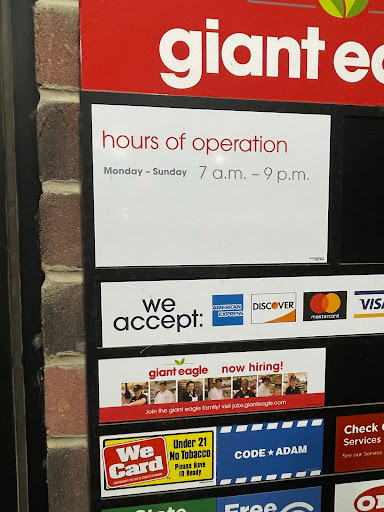 Supermarket «Giant Eagle Supermarket», reviews and photos, 50 W Bridge St, Berea, OH 44017, USA