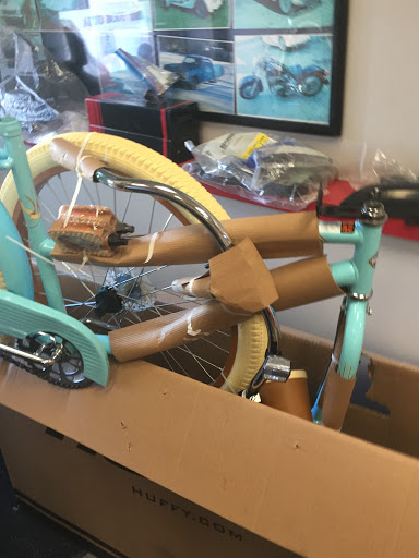 Auto Body Shop «Piscazzi Auto Body dba Summit County Classics», reviews and photos, 752 N Main St, Akron, OH 44310, USA