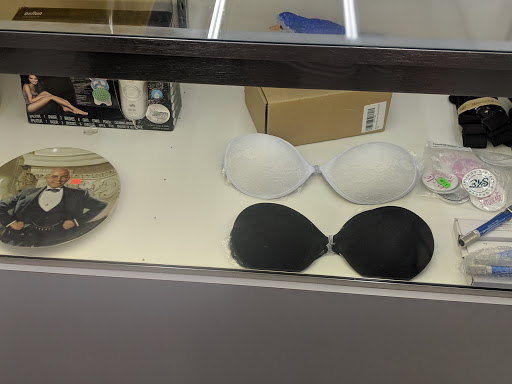 Store «Discount Groceries & More Retail Store», reviews and photos, 11971 Grandview Rd, Grandview, MO 64030, USA