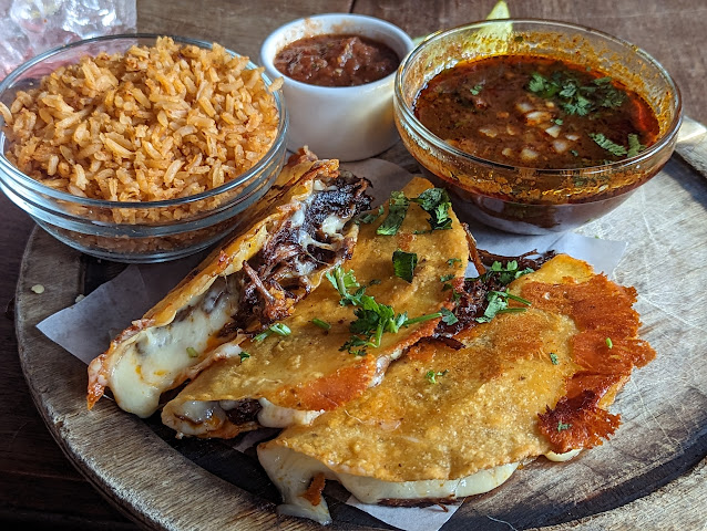 Barrio Mexican Kitchen & Bar by null