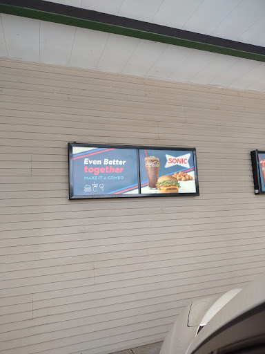 Fast Food Restaurant «Sonic Drive-In», reviews and photos, 1114 Hillcrest Pkwy, Dublin, GA 31021, USA