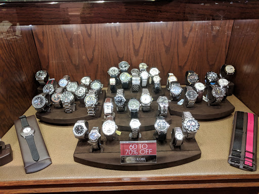 Jewelry Store «Leo Hamel Fine Jewelry & Engagement Ring Store», reviews and photos, 1851 San Diego Ave, San Diego, CA 92110, USA