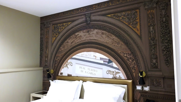 Vidéos hôtels Caruso Place - Boutique & Wellness Suites 80132 Naples