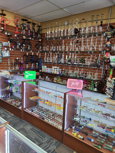 Tobacco Shop «US Tobacco», reviews and photos, 1701 N Larkin Ave #502, Crest Hill, IL 60403, USA