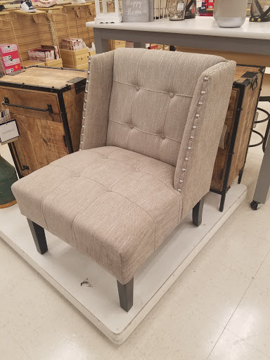 Clothing Store «Ross Dress for Less», reviews and photos, 5220 Jimmy Lee Smith Pkwy, Hiram, GA 30141, USA