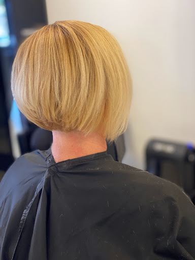 Hair Salon «Viva Salon & Spa», reviews and photos, 3651 Dawson Forest Rd E, Dawsonville, GA 30534, USA