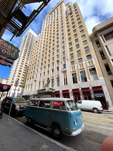 Vantigo Tours image