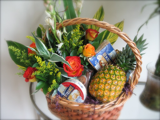 Florist «Express Flowers», reviews and photos, 100 SE 2nd St, Miami, FL 33131, USA