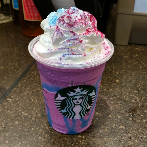 Coffee Shop «Starbucks», reviews and photos, 2450 E Main St, Bexley, OH 43209, USA