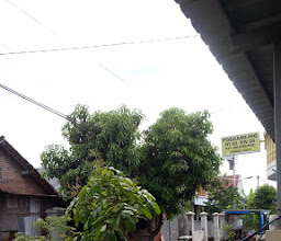Lapangan Warga RW 20 Lompobatang, Mojosongo, Jebres, Surakarta photo