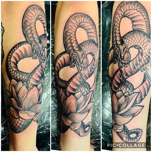 Tattoo Shop «Diamond Tattoos», reviews and photos, 7870 Culebra Rd #23, San Antonio, TX 78251, USA