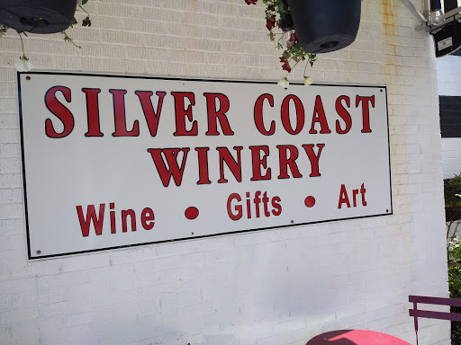 Winery «Silver Coast Winery Tasting Room», reviews and photos, 105 S Howe St, Southport, NC 28461, USA