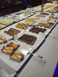 Photo n°47 de Royal Carcassonne - Buffet à volonté à Carcassonne ()