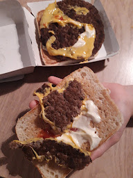 Photo n°10 de McDonald's à Orléans ()