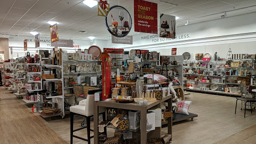 Department Store «HomeGoods», reviews and photos, 43 Woodbridge Center Dr, Woodbridge, NJ 07095, USA