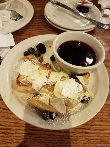 American Restaurant «Cracker Barrel Old Country Store», reviews and photos, 110 Bass Pro Drive, Harlingen, TX 78552, USA