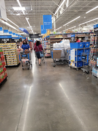 Department Store «Walmart Supercenter», reviews and photos, 4400 13th St, St Cloud, FL 34769, USA