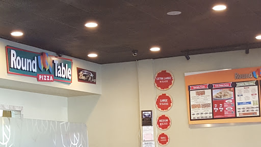 Pizza Restaurant «Round Table Pizza», reviews and photos, 2345 Erringer Rd #100, Simi Valley, CA 93065, USA