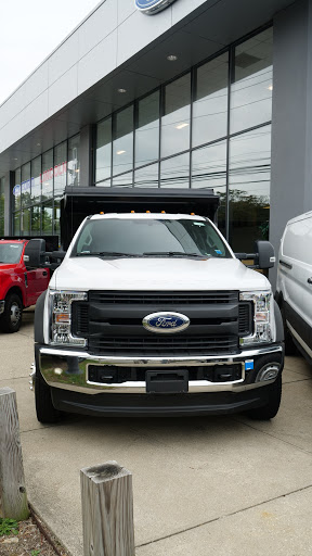 Ford Dealer «Ford Lincoln of Huntington», reviews and photos, 333 W Jericho Turnpike, Huntington, NY 11743, USA