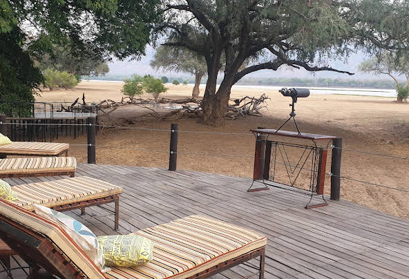 Mana Pools Safari Lodge