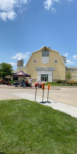 Harley-Davidson Dealer «Big Barn Harley-Davidson», reviews and photos