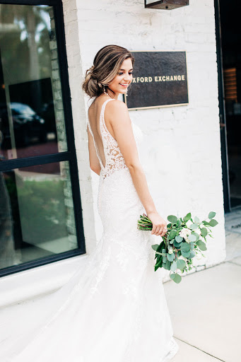 Clothing Alteration Service «Malindy Elene Bridal Boutique», reviews and photos, 2109 W Kennedy Blvd, Tampa, FL 33606, USA