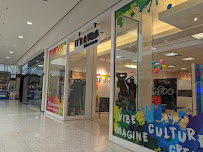 Its A Vibe Selfie Studio - Photo 5 - Car repair in Peoria, IL, Peoria