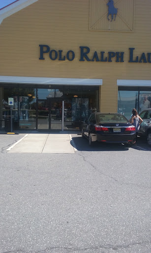 Outlet Mall «Tanger Outlet Lancaster», reviews and photos, 311 Stanley K. Tanger Blvd, Lancaster, PA 17602, USA