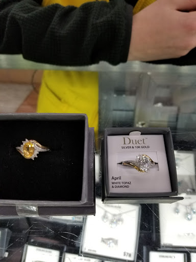 Department Store «Walmart Supercenter», reviews and photos, 150 Commerce Drive, Fairfield, IL 62837, USA