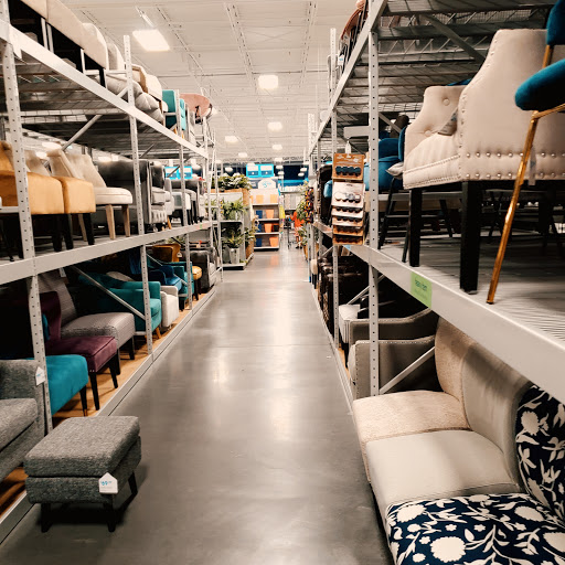 Home Goods Store «At Home», reviews and photos, 5000 S Arizona Mills Cir #313, Tempe, AZ 85282, USA