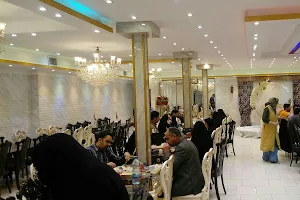 باغ رستوران باجک image