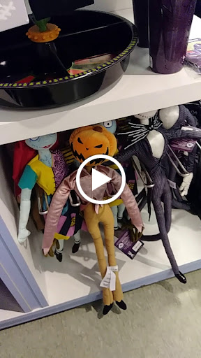 Toy Store «Disney Store», reviews and photos, 400 Premium Outlets Dr, Monroe, OH 45050, USA