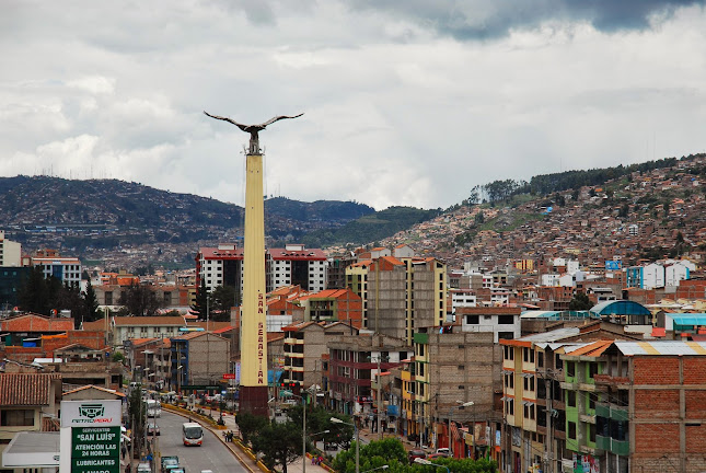 Opinii despre GRIFO PETROGAS în Cusco - Gasolinera