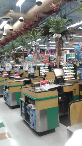 Grocery Store «Vallarta Supermarkets», reviews and photos, 305 Olive Ave, Porterville, CA 93257, USA