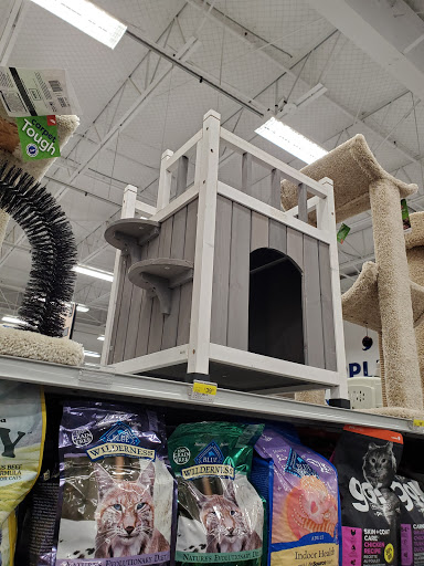 Animal Feed Store «Wilco Farm Store», reviews and photos, 19224 S Molalla Ave, Oregon City, OR 97045, USA