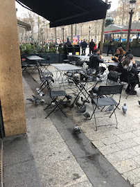 Atmosphère du Restaurant servant le petit-déjeuner PAUL à Paris - n°13