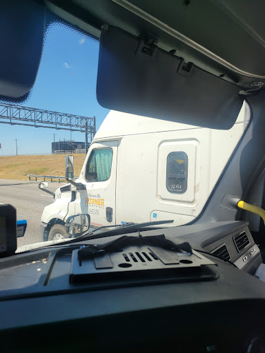 Trucking Company «Werner Enterprises, Inc.», reviews and photos, 8701 Peterbilt Ave, Dallas, TX 75241, USA