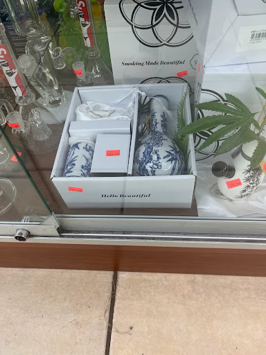 Cigar Shop «Billionaire smoke shop», reviews and photos, 1214 W Dr Martin Luther King Jr Blvd, Seffner, FL 33584, USA