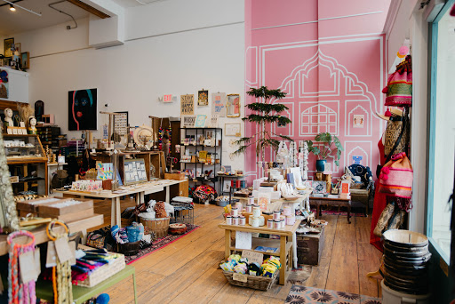 Jewelry Store «Bella Vita Jewelry & Gifts», reviews and photos, 523 S Louisiana St #175, Little Rock, AR 72201, USA