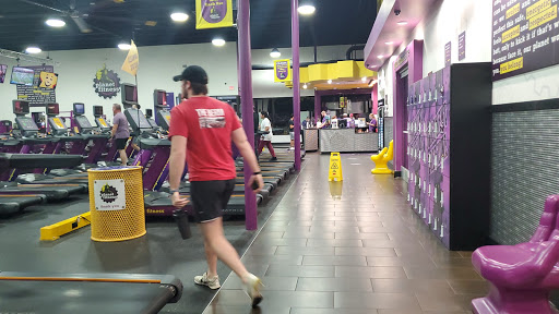 Gym «Planet Fitness», reviews and photos, 1751 Scottsville Rd, Bowling Green, KY 42104, USA