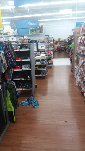 Department Store «Walmart Supercenter», reviews and photos, 200 Floyd Dr, Carrollton, KY 41008, USA