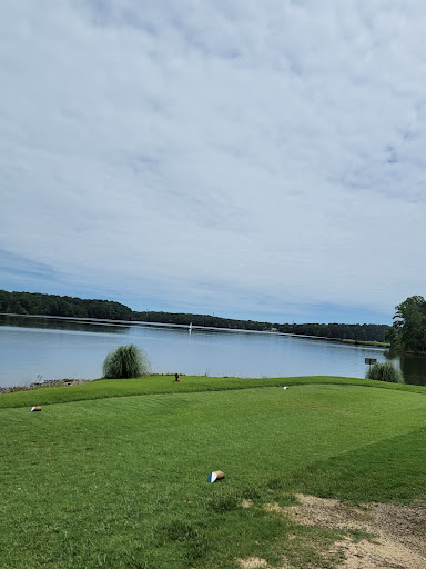 Golf Course «Oak Hollow Golf Course», reviews and photos, 3400 N Centennial St, High Point, NC 27265, USA