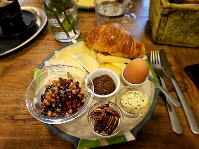 Marthy,s Kitchen - Francouzská 13, 120 00 Praha 2-Vinohrady, Czechia