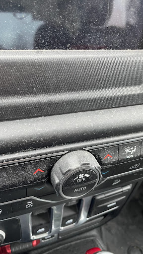 Car Dealer «Nielsen Dodge Chrysler Jeep Ram», reviews and photos, 175 NJ-10, East Hanover, NJ 07936, USA