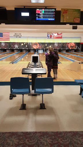 Bowling Alley «Parkway Bowling Lanes», reviews and photos, 509 N Park Ave, Fond du Lac, WI 54935, USA