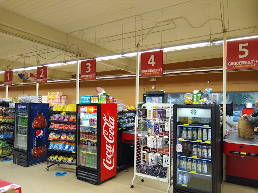 Grocery Store «Grocery Outlet Bargain Market», reviews and photos, 32945 Pacific Hwy S, Federal Way, WA 98003, USA